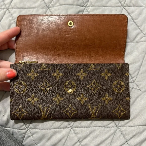 Louis Vuitton Monogram Sarah wallet - Picture 2 of 14